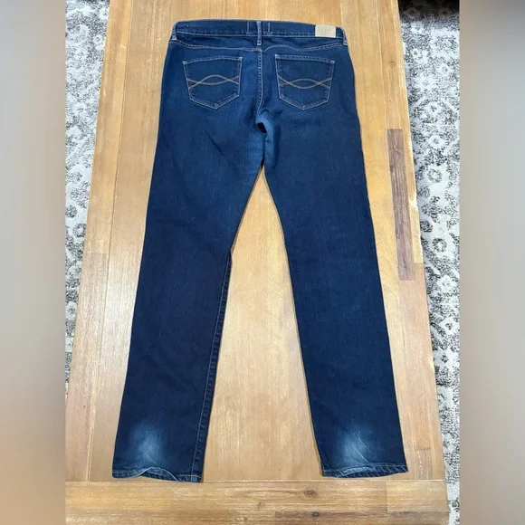 Abercrombie & Fitch Dark Stretch Blue Jeans - Picture 3 of 11
